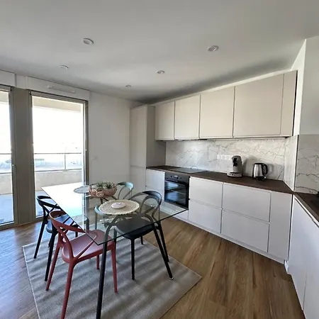 Le Raphael - Sur Les Hauteurs De